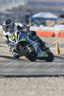 media/Sep-20-2025-Race Pace (Sat) [[d4e1b33f4d]]/Verified/Turn 2 (920am)/